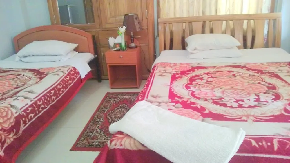Traveller Inn داكا فندق